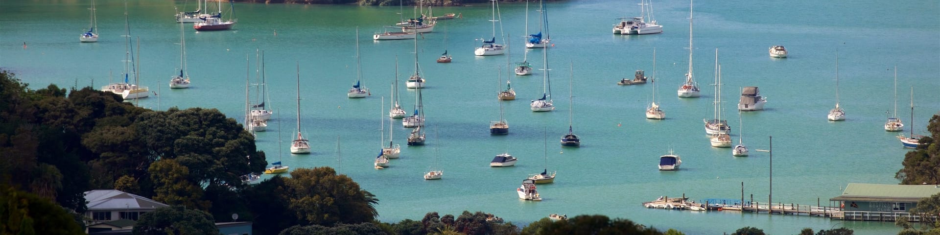 Bay of Islands showing a lake or waterhole and a bay or harbor