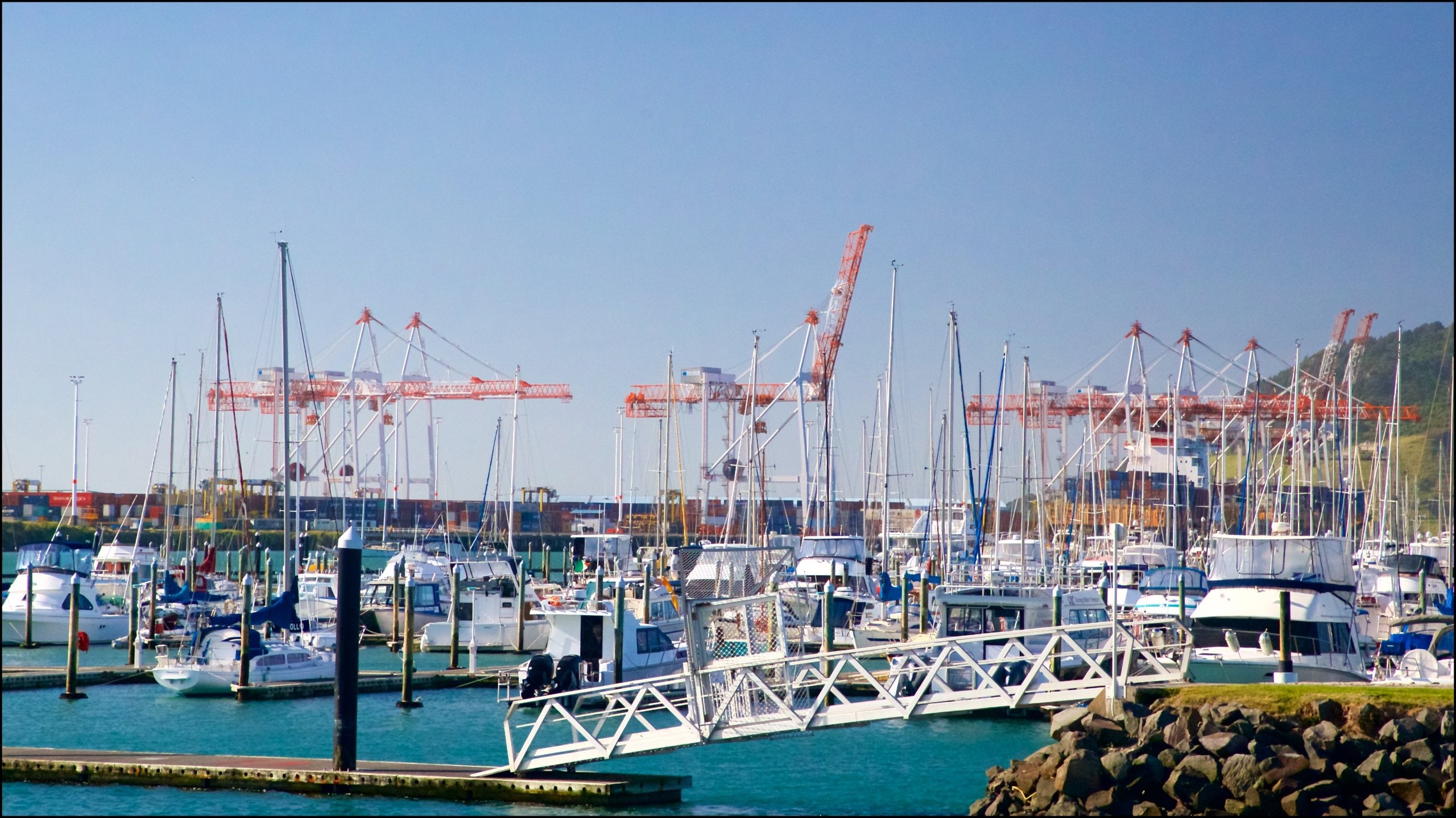 Tauranga which includes a bay or harbor