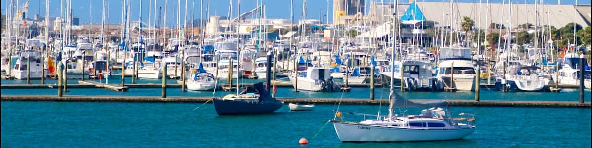 Tauranga das einen Bucht oder Hafen