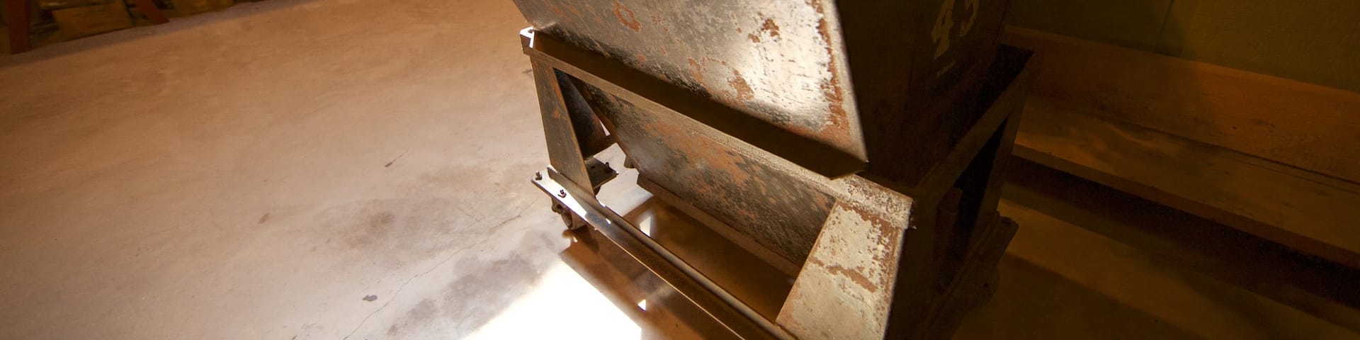Western Museum of Mining and Industry featuring heritage elements and interior views