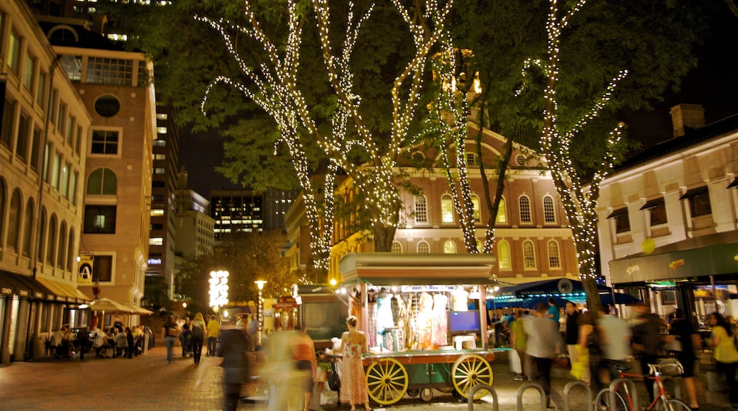 Downtown Boston presenterar en stad och nattliv såväl som en liten grupp av människor