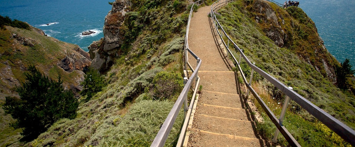 Muir Beach das einen Ansichten, allgemeine Küstenansicht und schroffe Küste