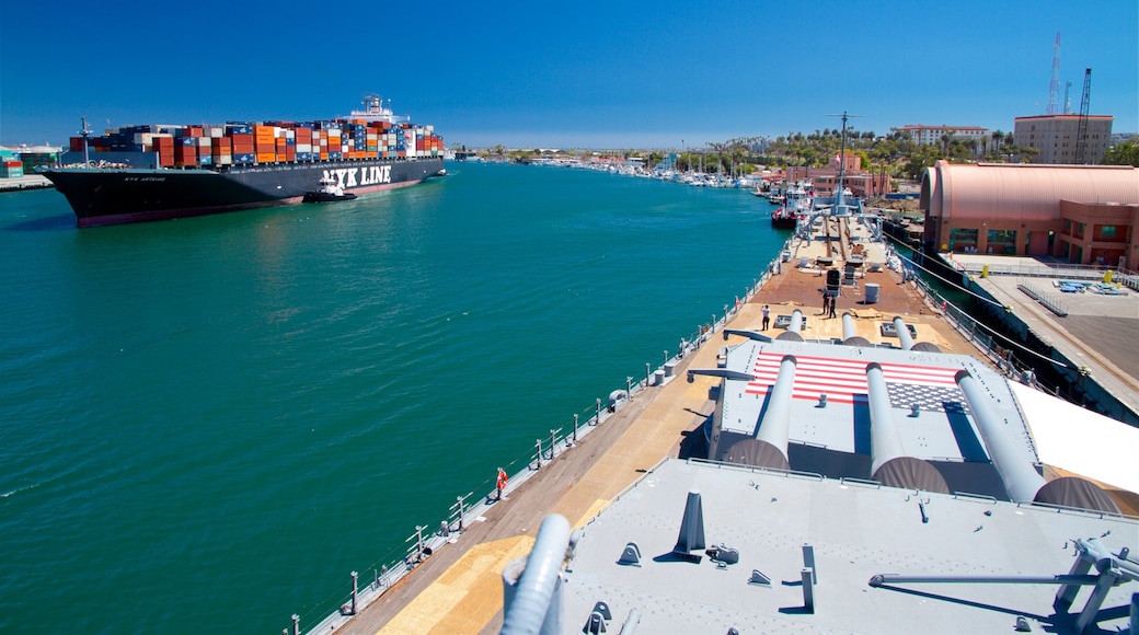 USS Iowa which includes a bay or harbour