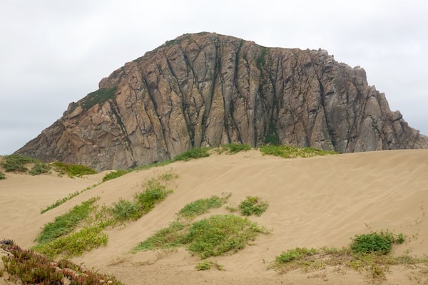 Morro Rock montrant plage