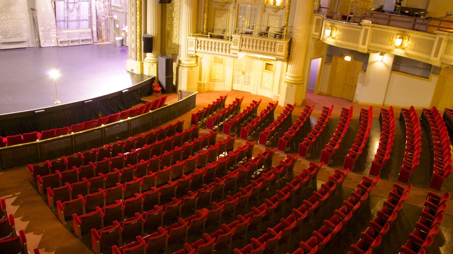 Majestic Theater qui includes scènes de théâtre et vues intérieures