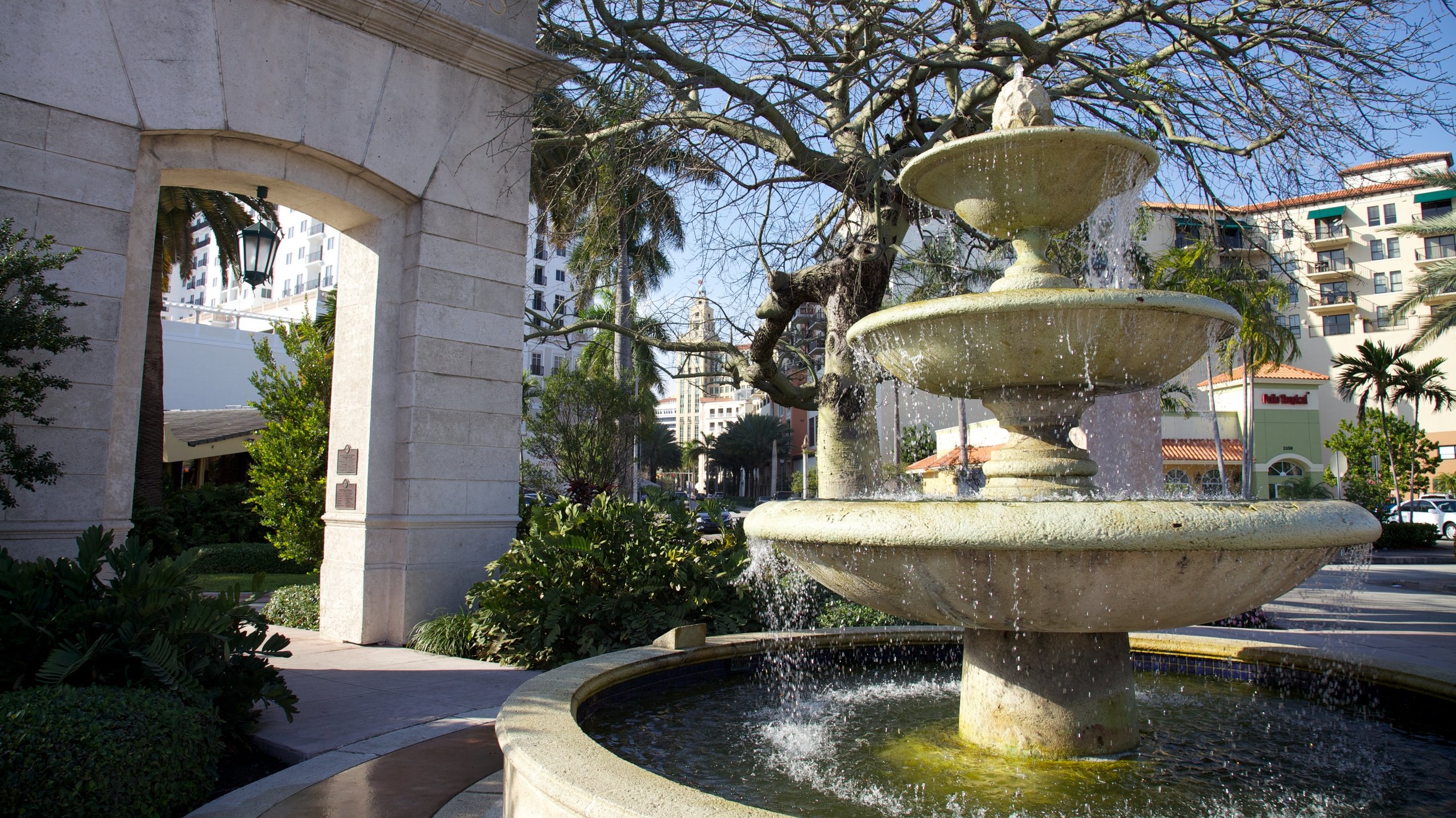 Miracle Mile which includes a city, a fountain and a square or plaza