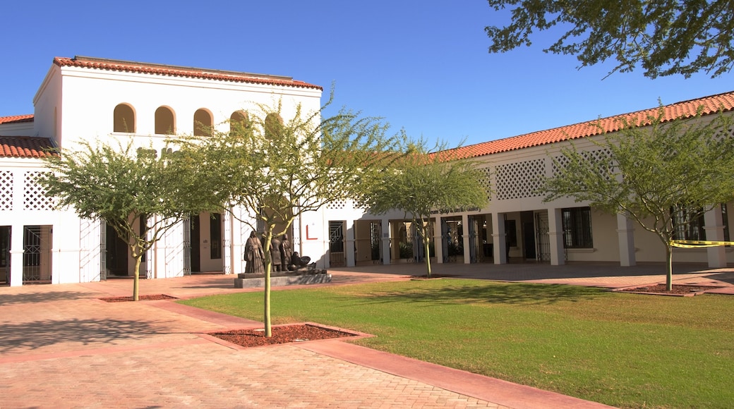 Heard Museum