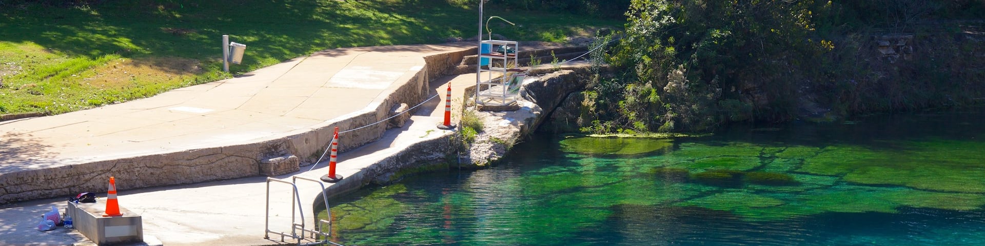 Zilker Park featuring a pool, a lake or waterhole and a park