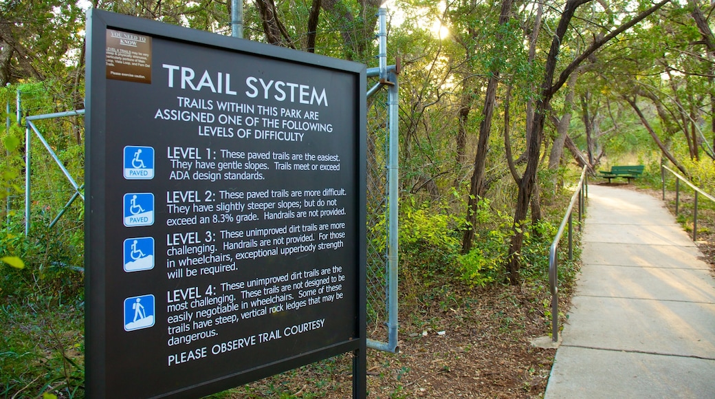 Friedrich Wilderness Park showing a garden and signage