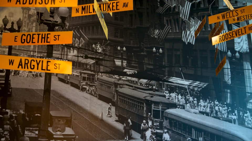 Chicago History Museum which includes signage and interior views