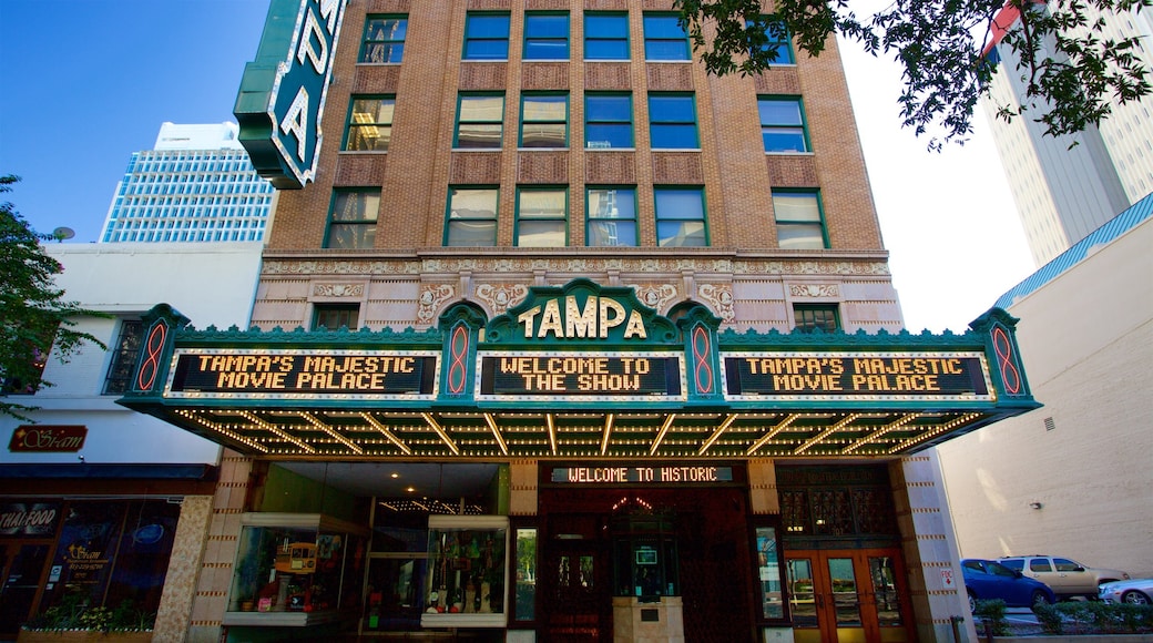 Tampa Theater qui includes signalisation et ville