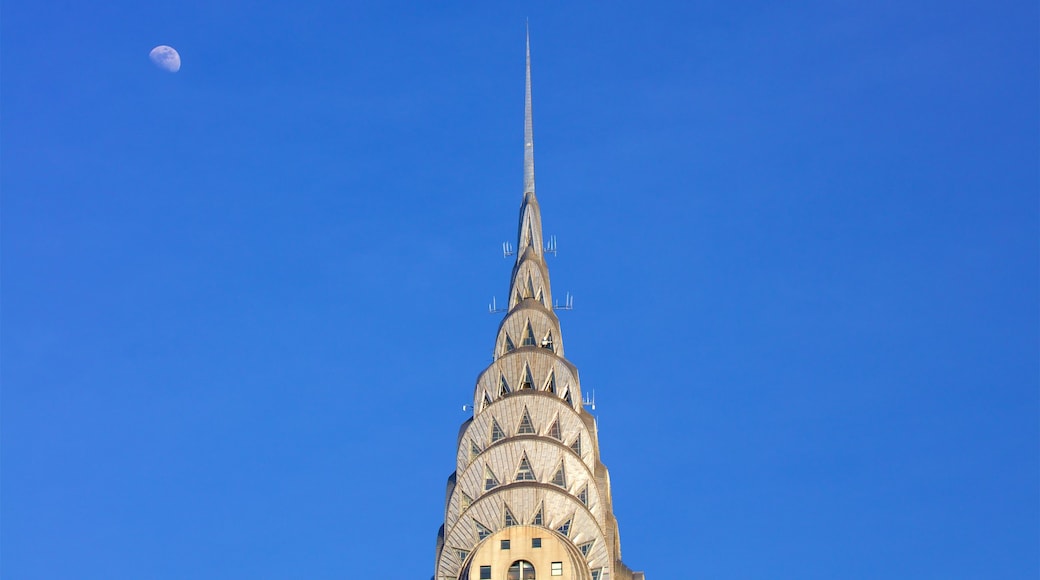 Chrysler Building som visar historiska element