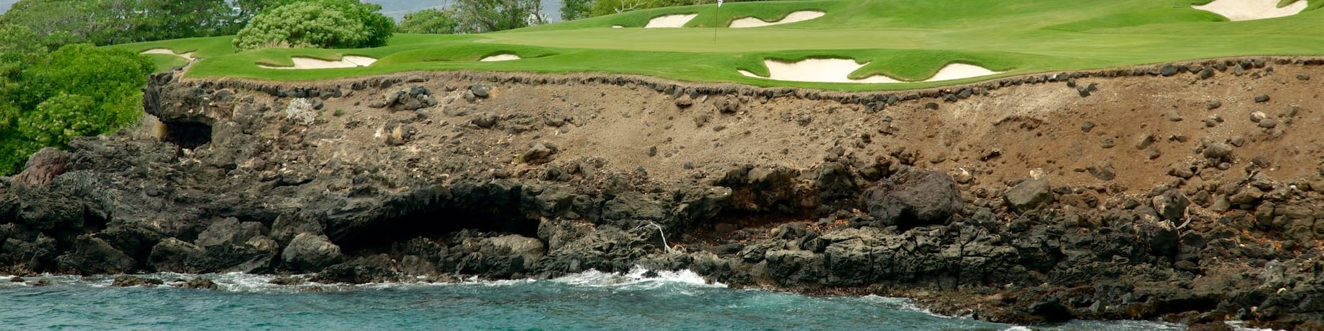 Mauna Kean ranta featuring karu rannikko, yleiset rantanÀkymÀt ja golf