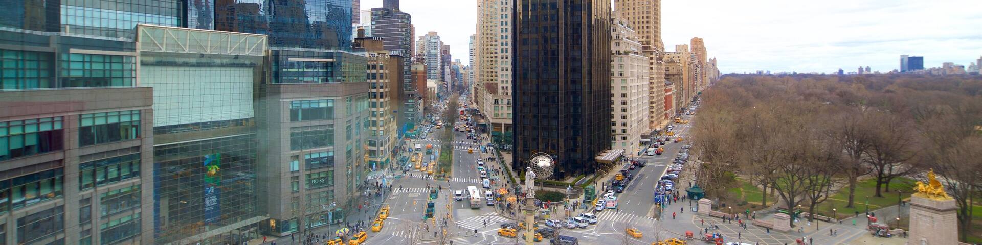 Museum of Arts and Design showing a monument, a skyscraper and a city