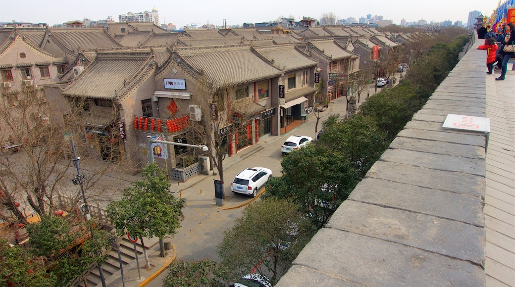 Xi\'an City Walls showing heritage elements and a city