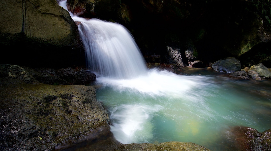 Cascata La Mina