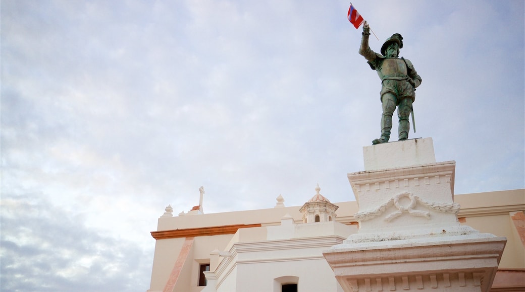 Standbeeld van Ponce de León