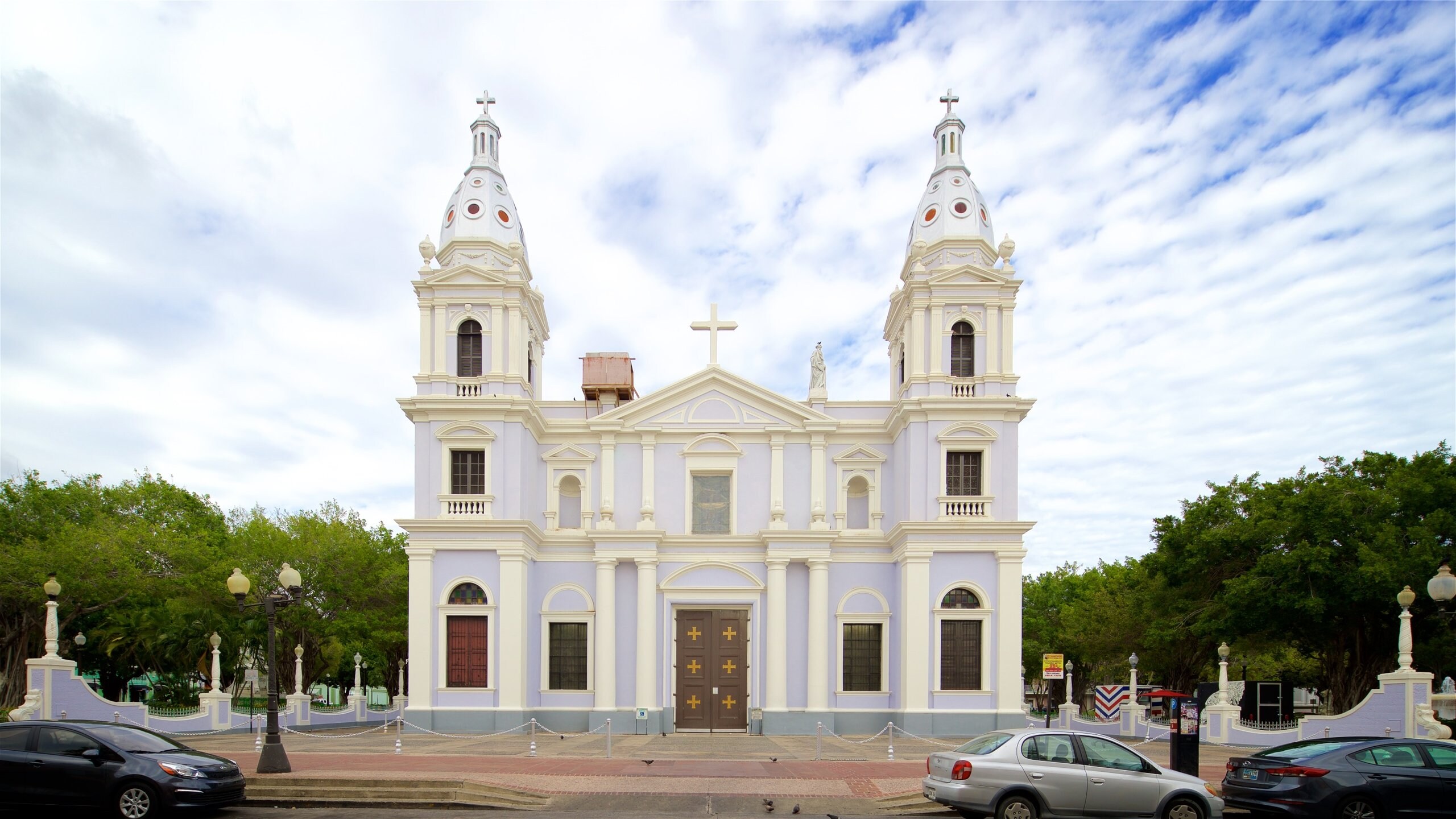 グアダルーペの聖母大聖堂 ポンセ旅行 エクスペディア