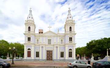 グアダルーペの聖母大聖堂 ポンセ旅行 エクスペディア グアダルーペの聖母大聖堂 ポンセ旅行 エクスペディア