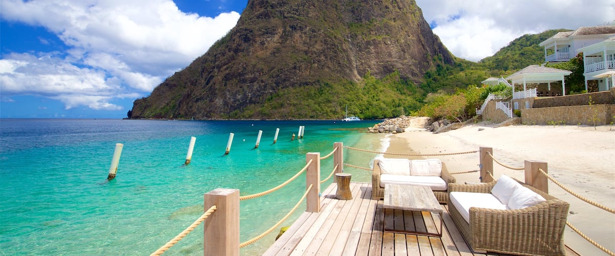 Jalousie Beach