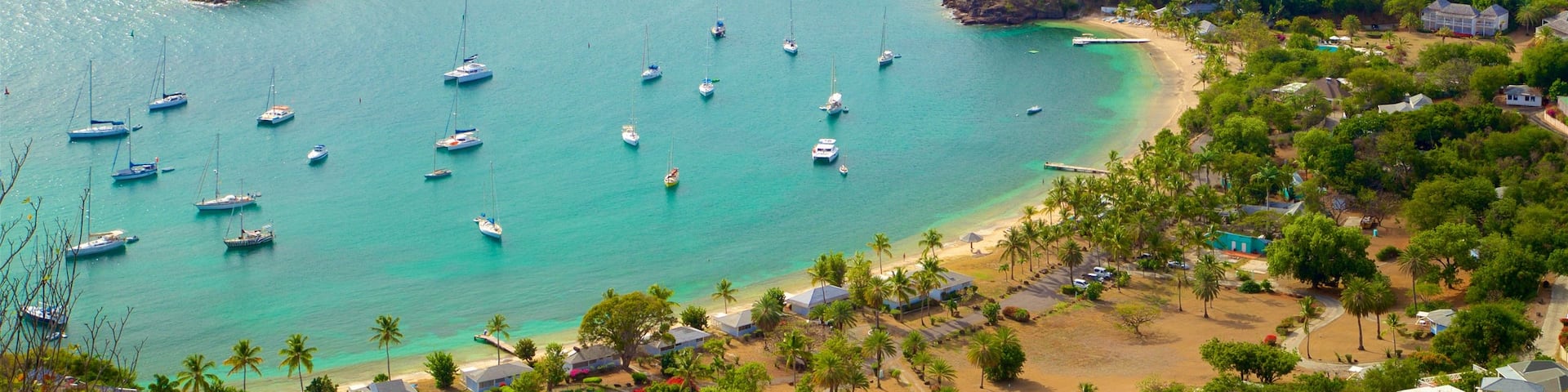 Shirley Heights mostrando imágenes de una isla, una ciudad costera y una bahía o puerto