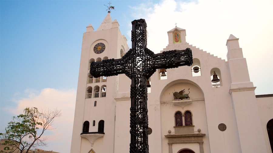 San Marcos Cathedral showing heritage elements, a church or cathedral and religious elements