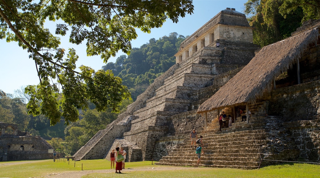 เมืองยุคก่อนอารยธรรมสเปนและอุทยานแห่งชาติ Palenque เนื้อเรื่องที่ สวน และ มรดกทางสถาปัตยกรรม ตลอดจน คนกลุ่มเล็ก