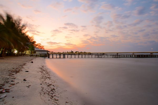 エル サカタル橋 どの含み 橋, ビーチ と 海岸線の眺め