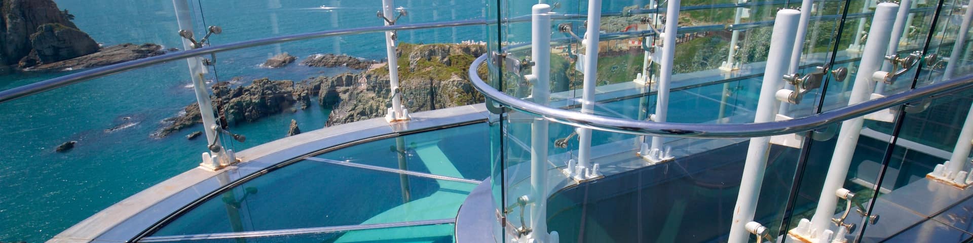 Busan which includes landscape views, general coastal views and rocky coastline