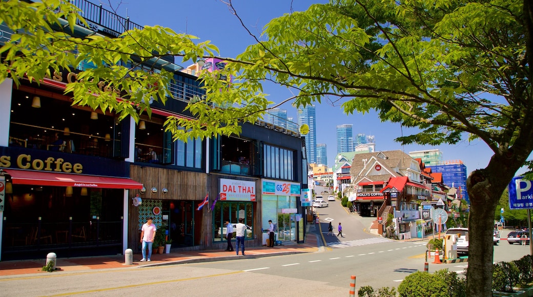 Dalmaji Hill showing a city