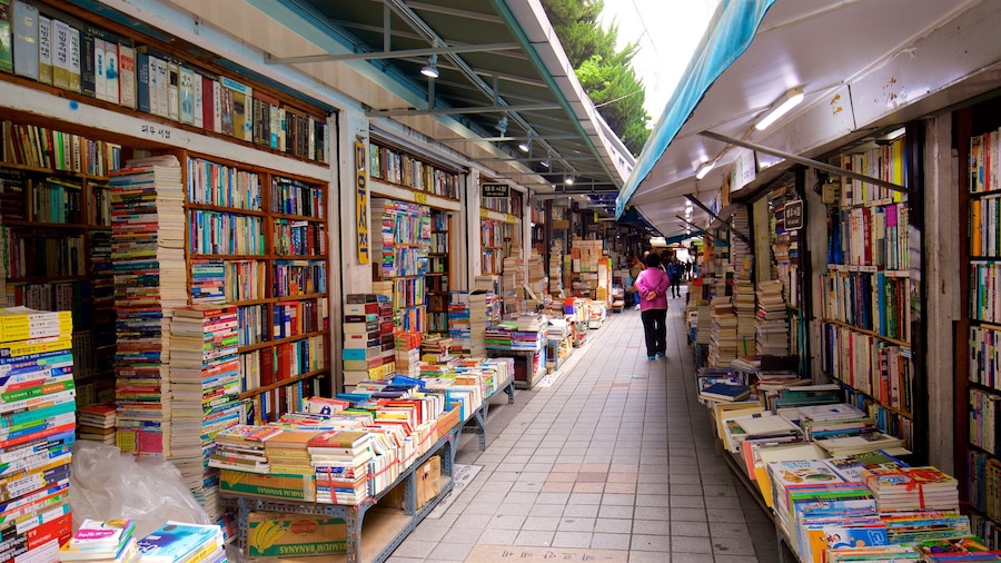 Busan mostrando compras y mercados y también una mujer
