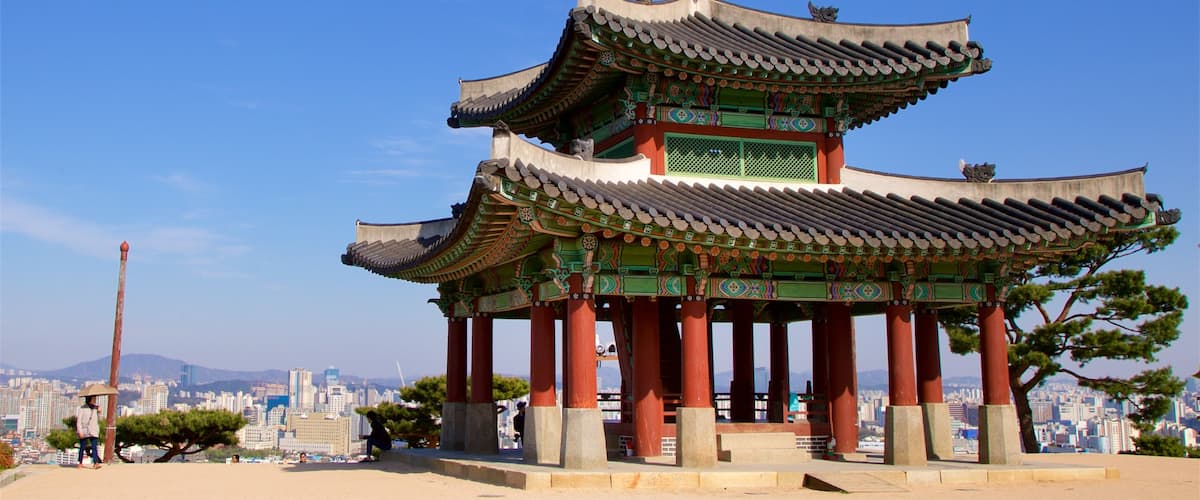 Gyeonggi mit einem Geschichtliches und Stadt