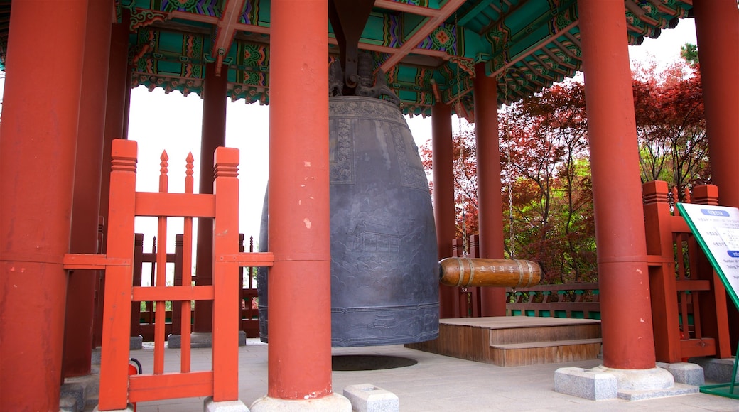 Hyowon’s Bell featuring heritage elements