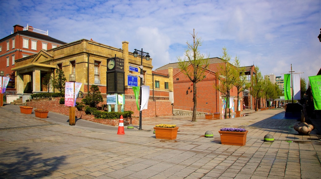 Chinatown showing flowers