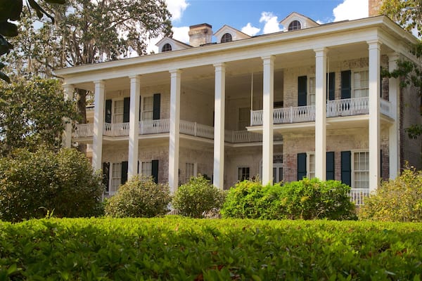 ペブル ヒル プランテーション 表示 公園 と 家屋