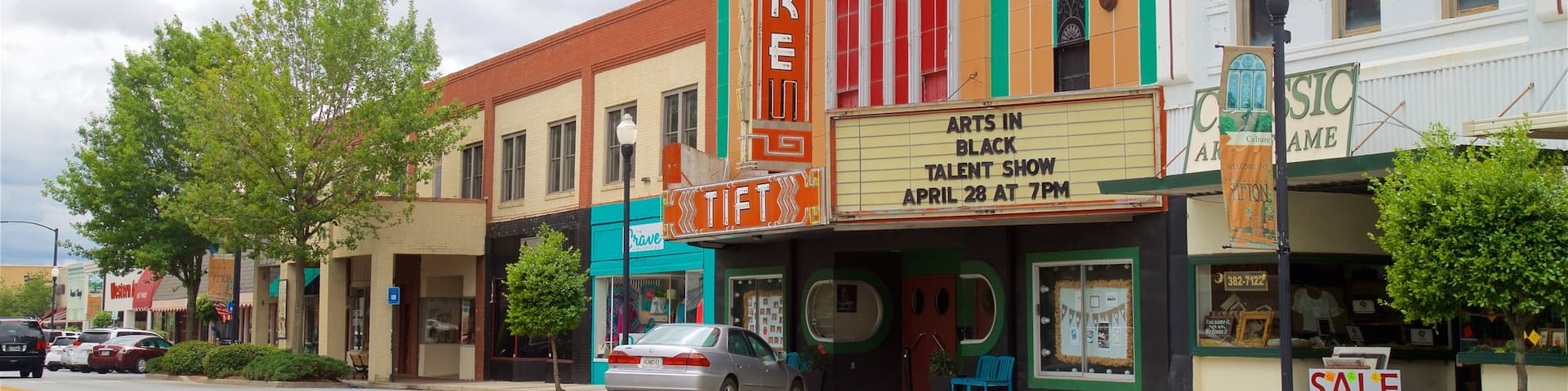 Tift Theatre featuring theater scenes and signage