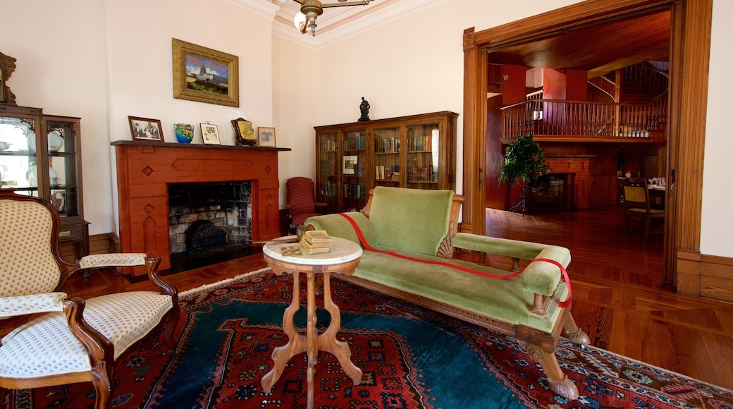 Lapham-Patterson House featuring interior views and a house