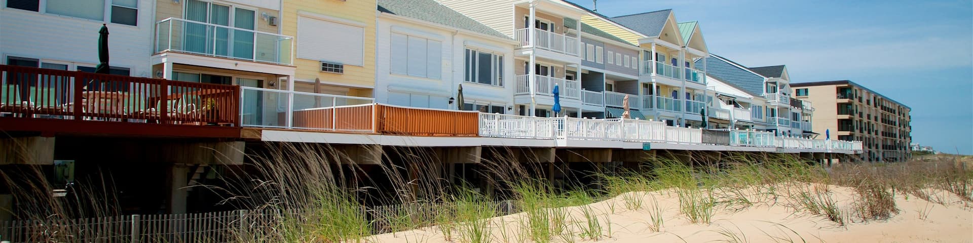 Fenwick Island welches beinhaltet allgemeine Küstenansicht und Sandstrand