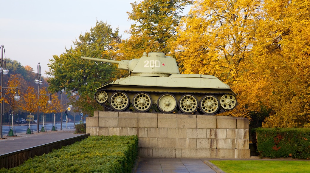 Tiergarten Soviet War Memorial