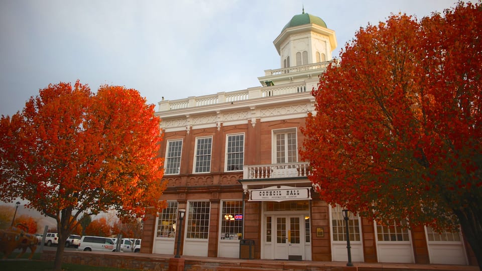 Salt Lake City bevat straten, historische architectuur en een stad
