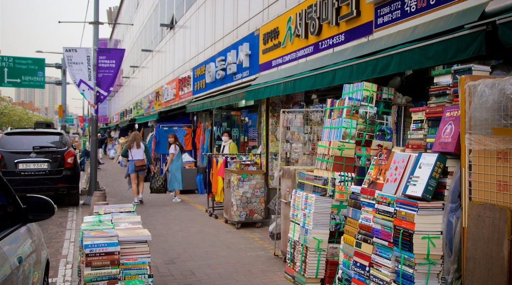 Dongdaemun Market showing signage