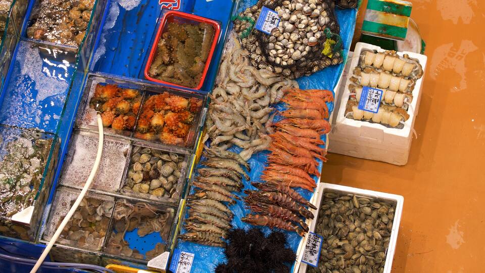 Mercado de Peixes Noryangjin caracterizando comida e mercados