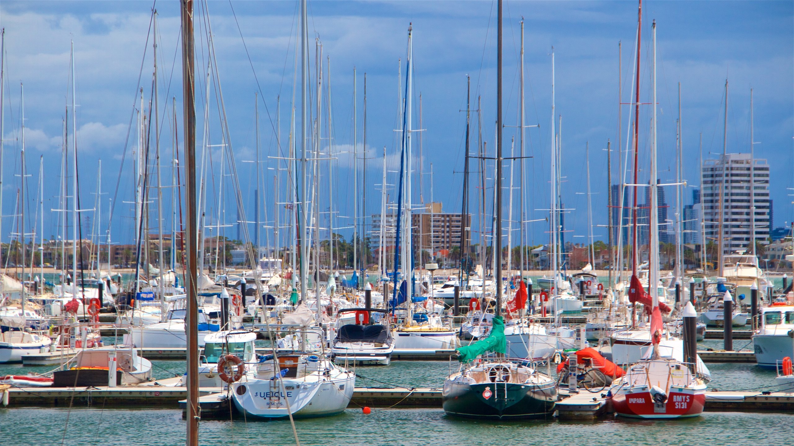 St Kilda featuring a bay or harbor