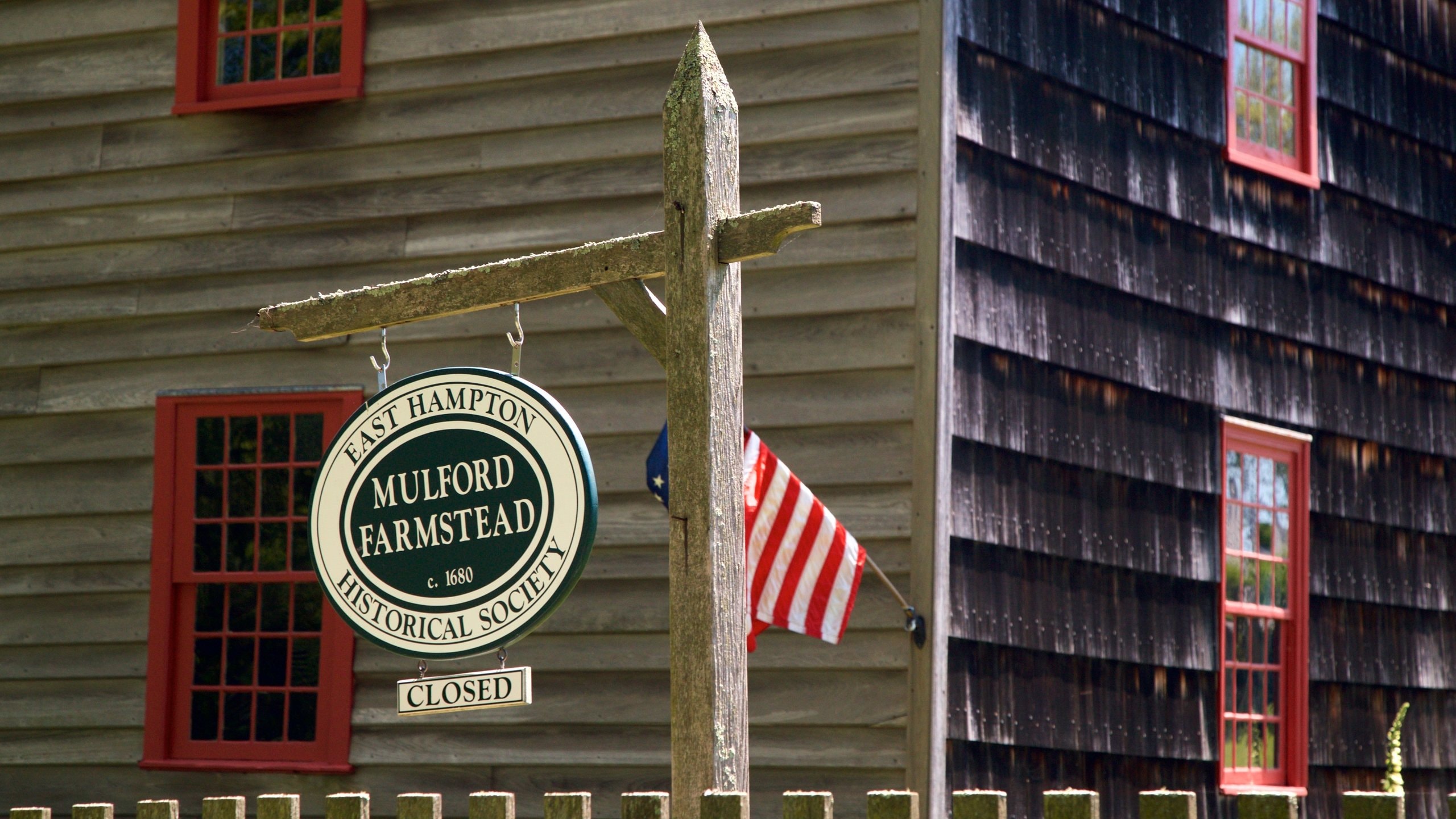 East Hampton featuring signage