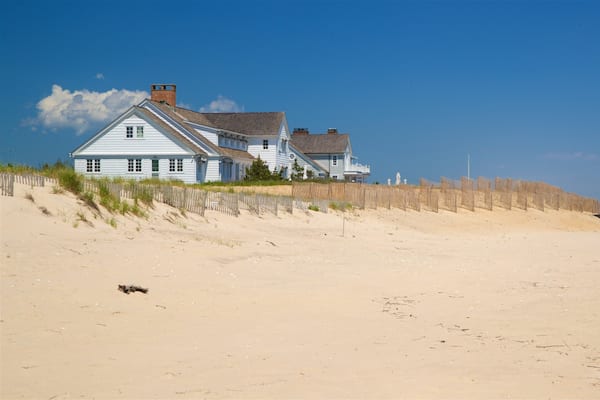 Cooper\'s Beach