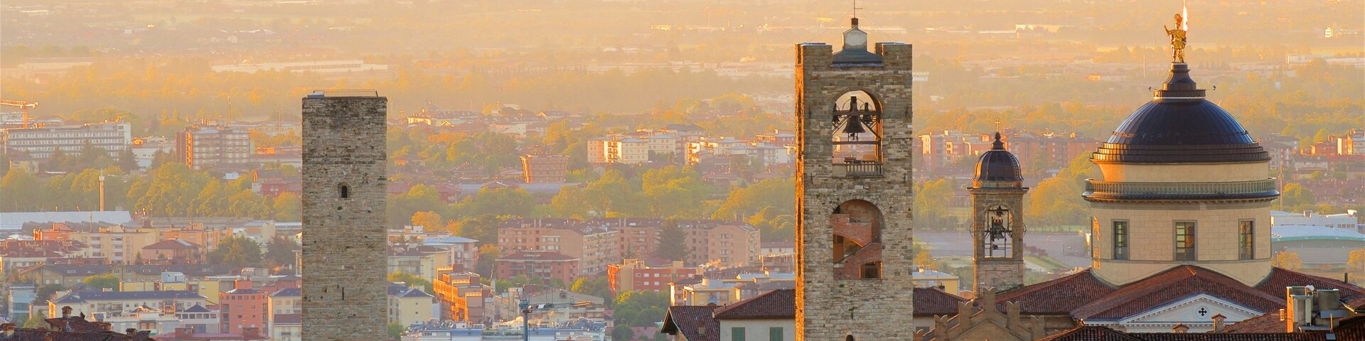 ๋ฒ ๋ฅด๊ฐ๋ชจ, ๋ฒ ๋ฅด๊ฐ๋ชจ, ๋กฌ๋ฐ๋, ์ดํ๋ฆฌ์