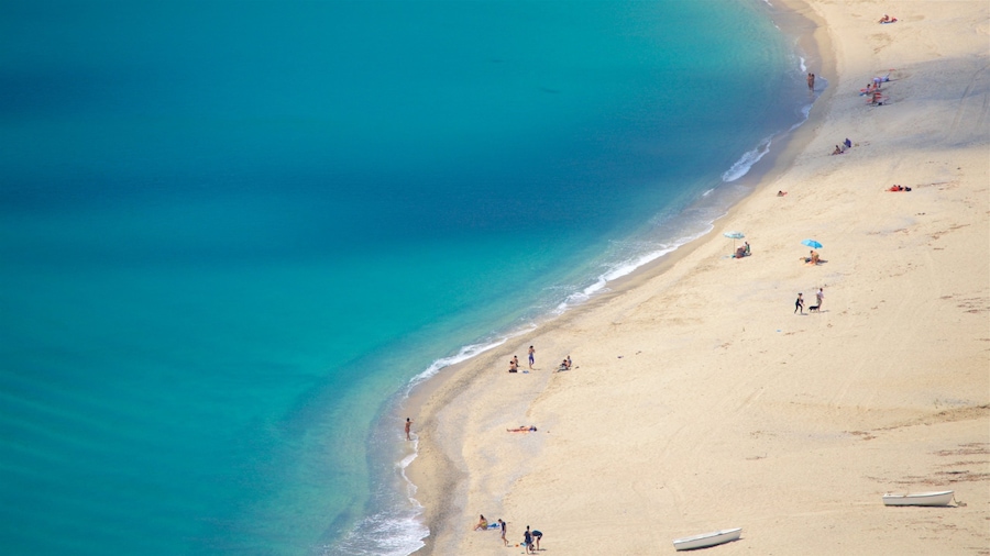 Caminia Beach