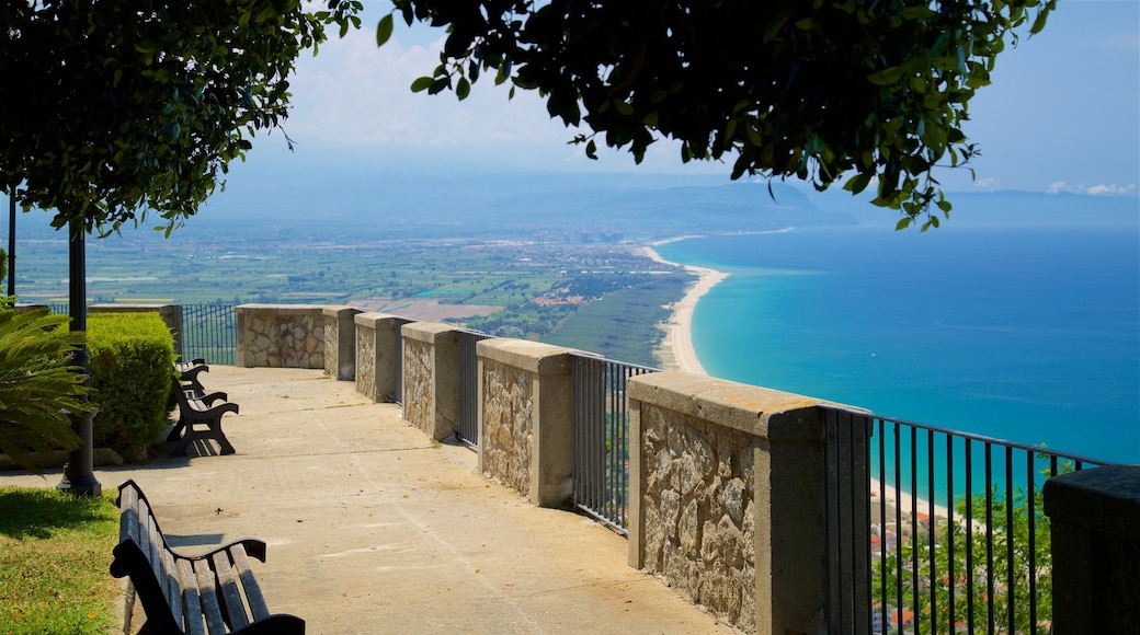 Nicotera