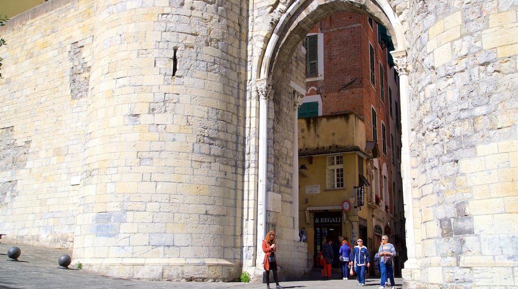 Cổng Medieval