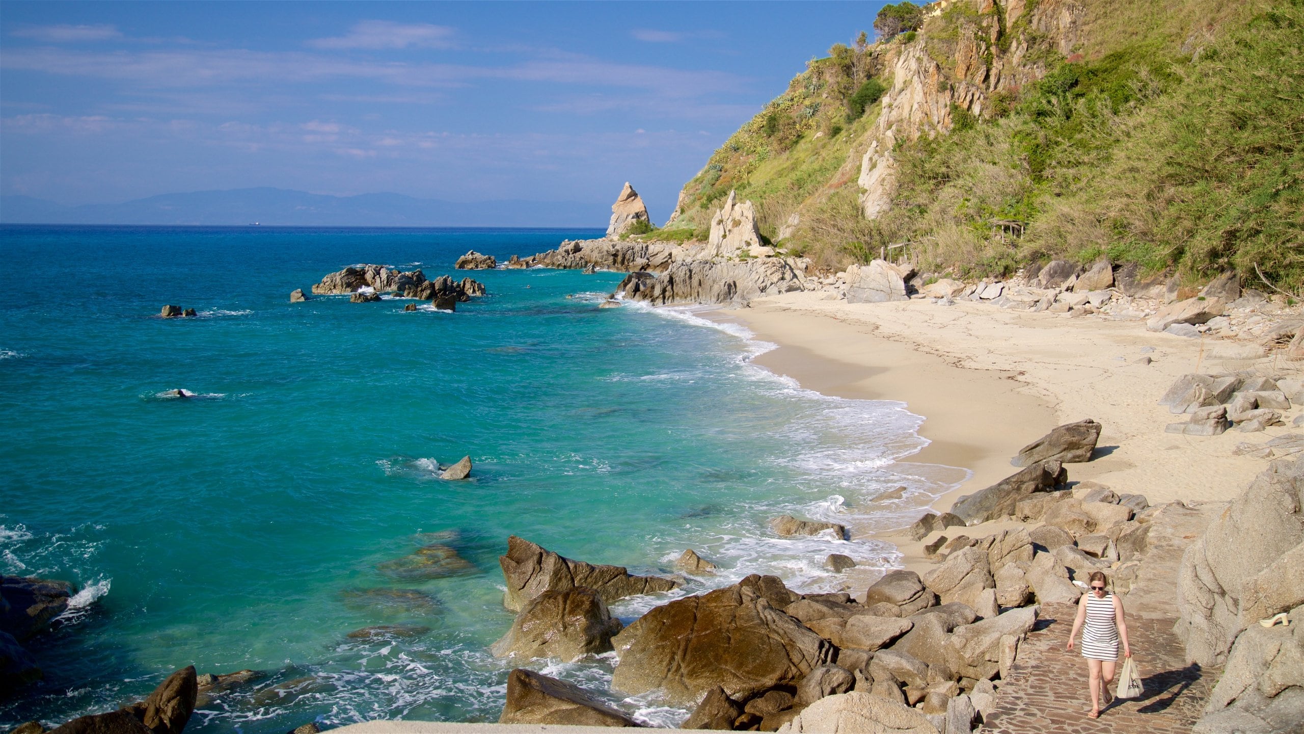 Visit Parghelia: 2026 Travel Guide for Parghelia, Calabria | Expedia, image size:2560x1440